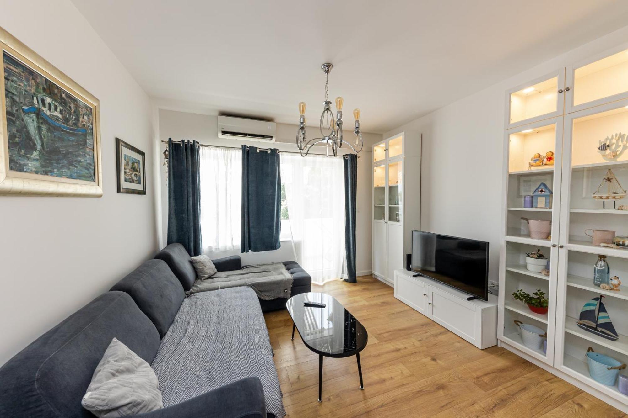 House Niko M With 6 Apartments Сплит Екстериор снимка